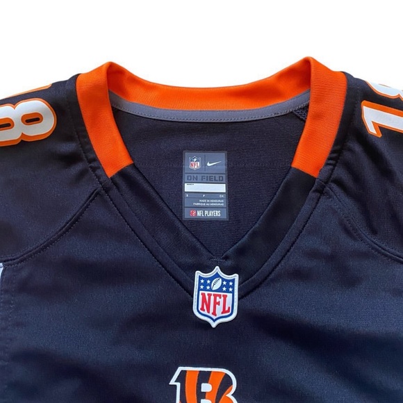 Nike NFL Cincinnati Bengals AJ Green No. 18 Women’s Jersey - Picture 7 of 11